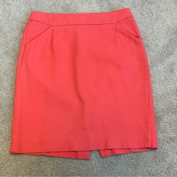 J. Crew pink pencil skirt Sz 10 pockets - Picture 2 of 10